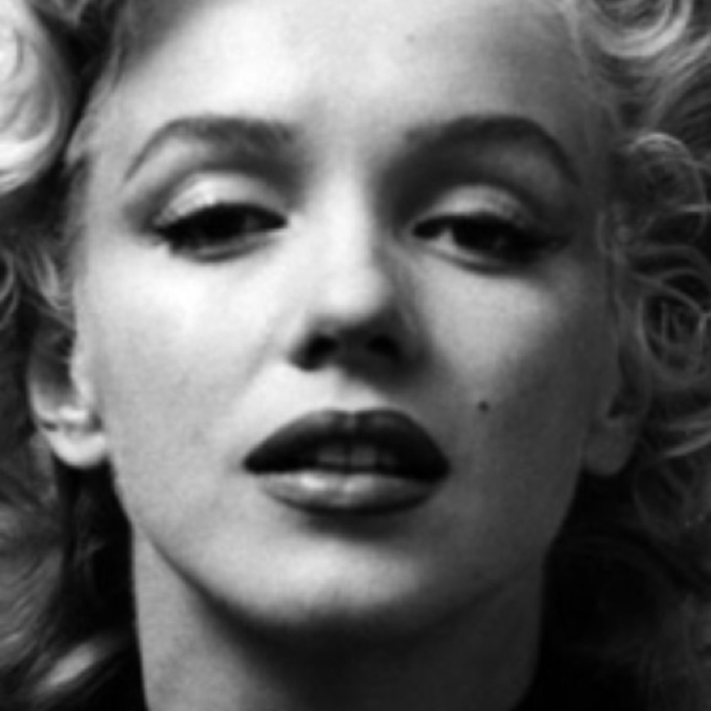 GiGi’s closet come check it out new listings